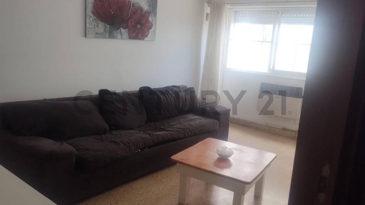 12 e/ 42 y 43 Nro. 519 - DEPARTAMENTO EN VENTA DE 2 DORMITORIOS — foto 1