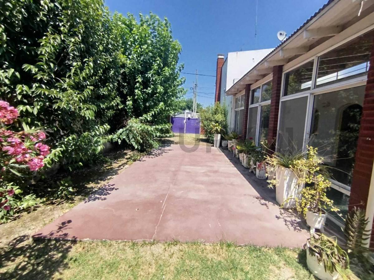 600 entre 6 y 6 bis Casa tipo duplex en venta, La Plata — foto 1