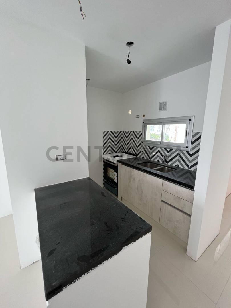 Av. 19 entre 48 y 49 Departamento de 1 dormitorio en venta La Plata. — foto 1
