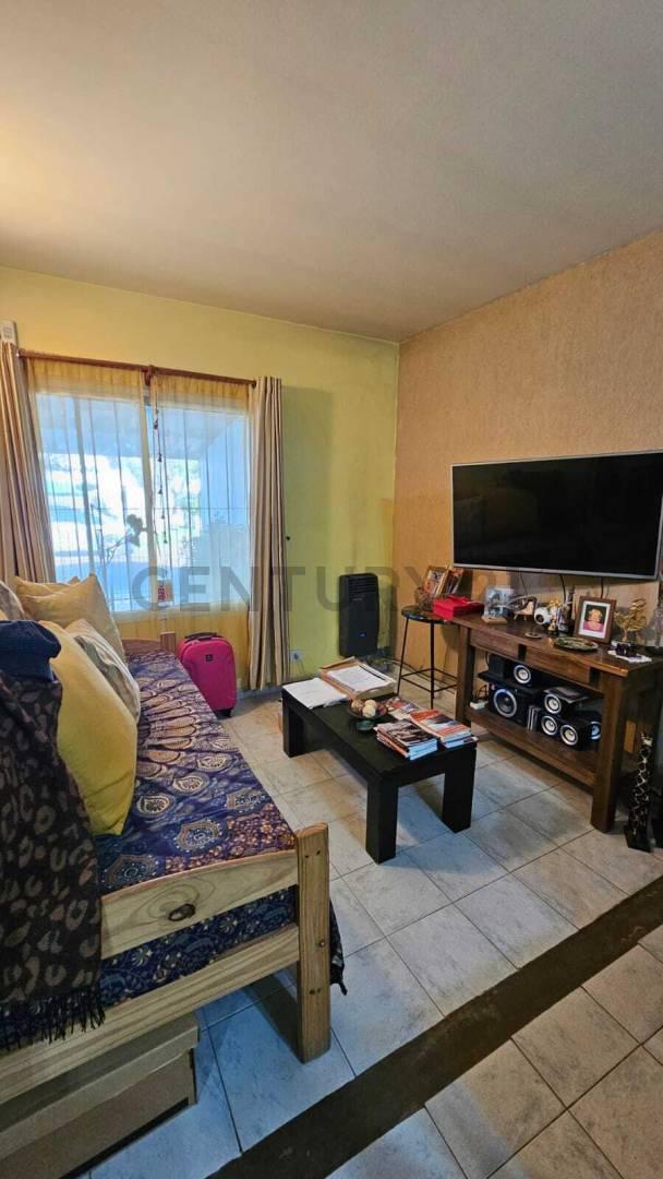 Dúplex en venta - Dos dormitorios. 81 entre 28 y 29 La Plata — foto 1