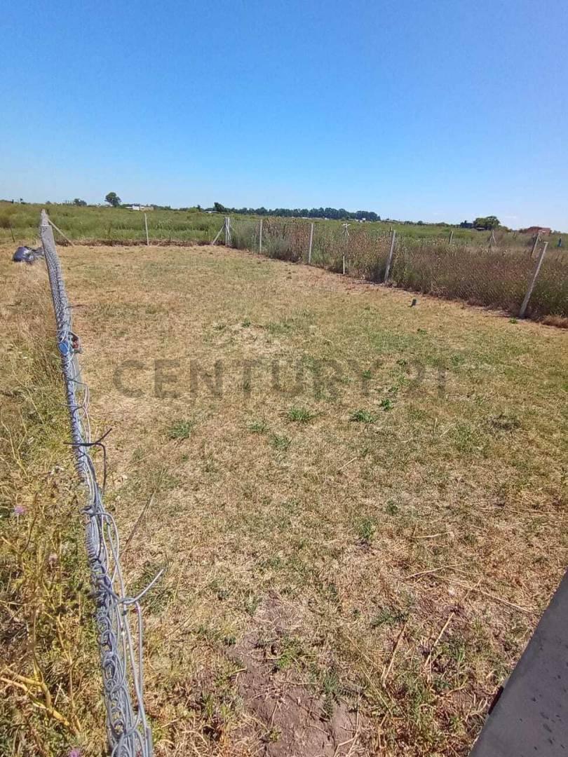 30 y 628 Lote en venta en Arana. La Plata — foto 1