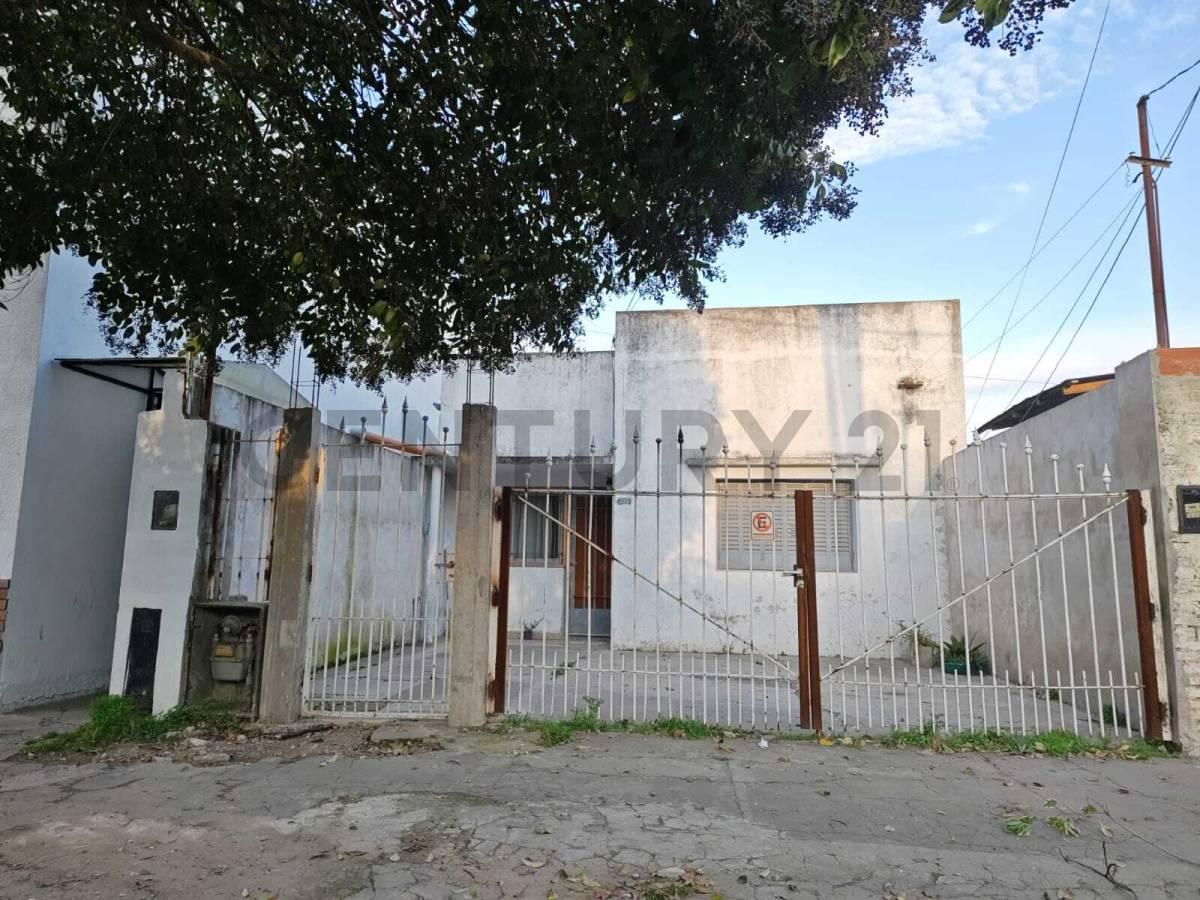 67 entre 29 y 30. Casa en Ph de 2 dormitorios en venta. La Plata. — foto 1