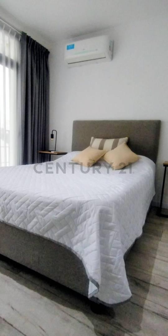 57 entre 24 y 25 Monoambiente amoblado en Alquiler. — foto 1
