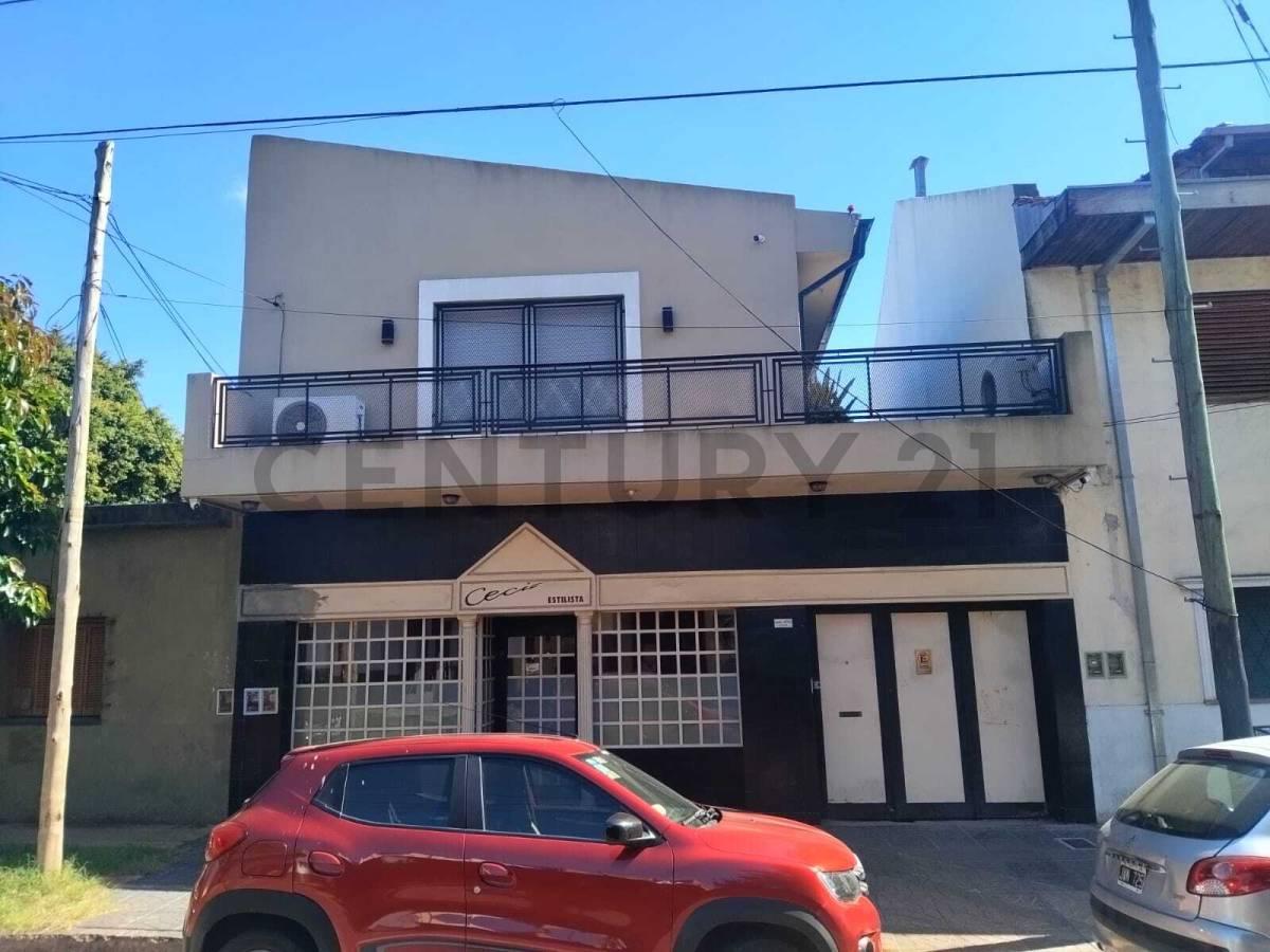VENTA CASA 3 AMB. CON LOCAL , GARAGE Y QUINCHO EN VILLA LYNCH, SAN MARTIN — foto 1