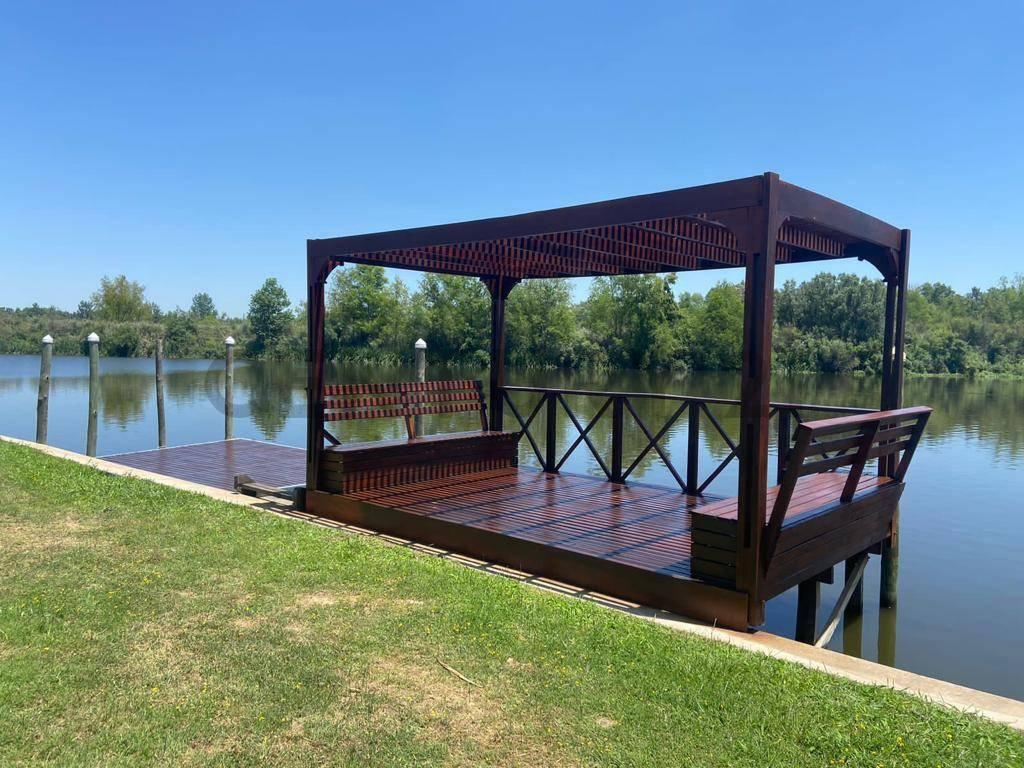 VENTA LOTE BARRIO NAUTICO ESCOBAR CON AMARRADERO APTO CREDITO ACEPTA PROPIEDAD EN PARTE DE PAGO — foto 1