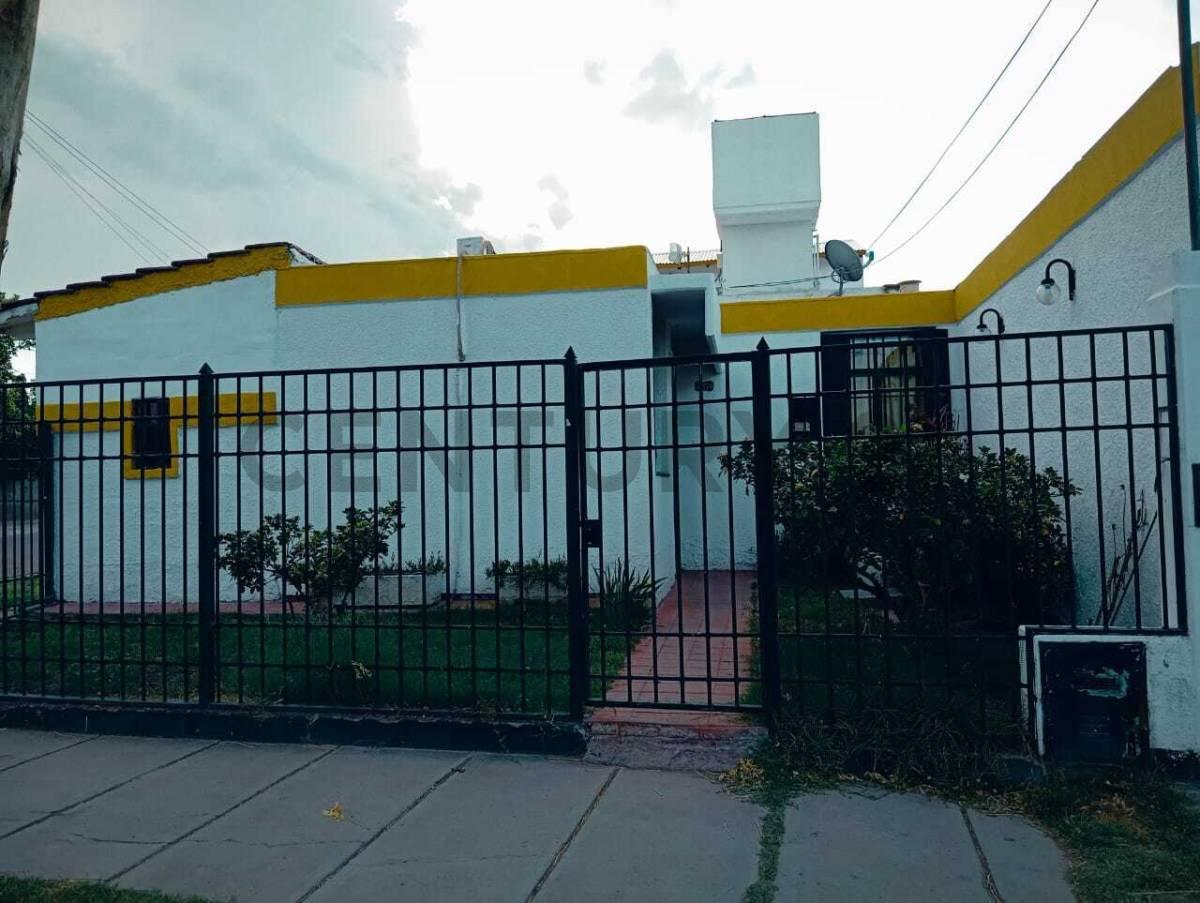 CASA MÁS DEPARTAMENTO INDEPENDIENTE EN VENTA — foto 1