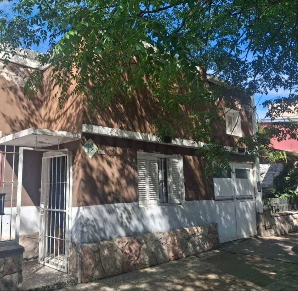 VENTA CASA CENTRO SAN RAFAEL — foto 1