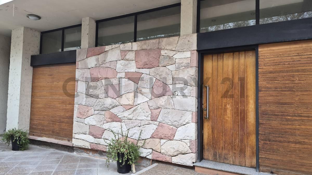 CHALET EN CENTRO DE SAN RAFAEL EN VENTA — foto 1