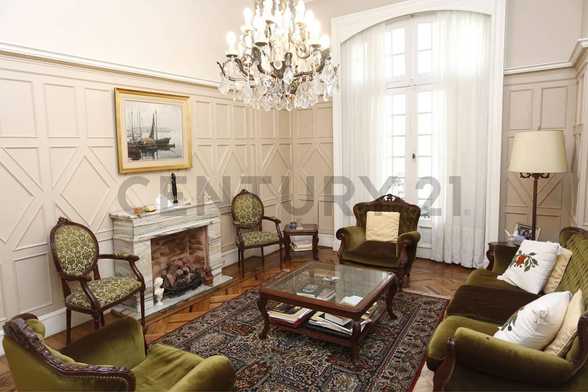 Venta Casa Estilo Petit Hotel, Lote propio. — foto 1