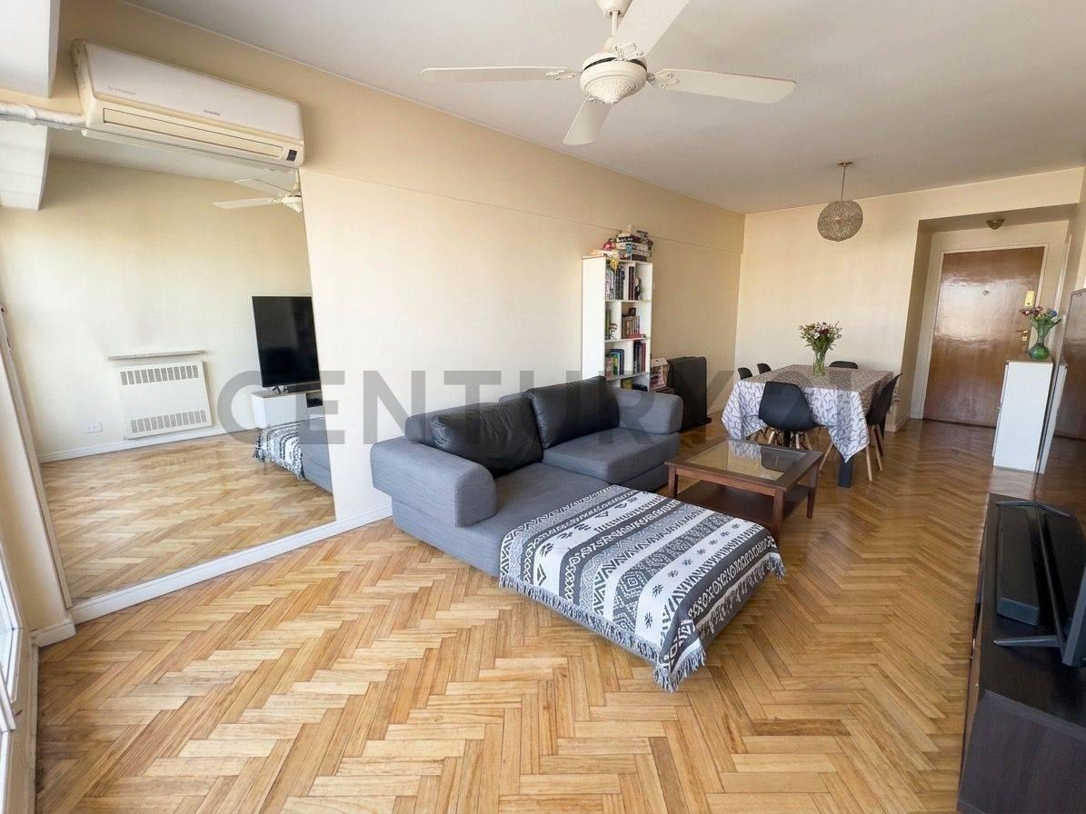Venta | Departamento 4 ambientes (3 amb + dependencia) con balcón corrido en Belgrano — foto 1