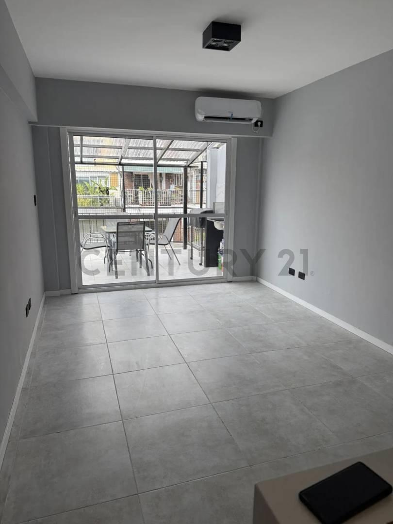 Espectacular Tres Ambientes En Venta Ubicado en Belgrano Con Balcón Terraza. — foto 1