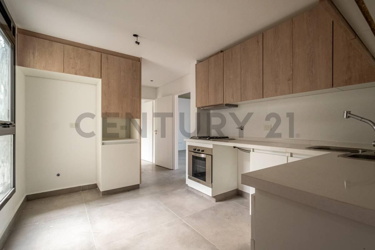 DEPARTAMENTO 4 AMBIENTES CON COCHERA EN ALMAGRO — foto 1