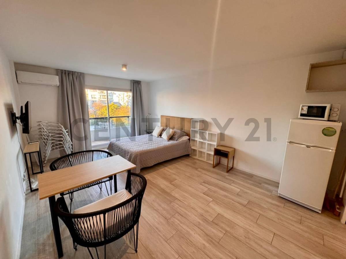 Monoambiente Boutique a Estrenar, Totalmente Equipado y Amoblado / 4° piso Vista abierta Parque Chas — foto 1