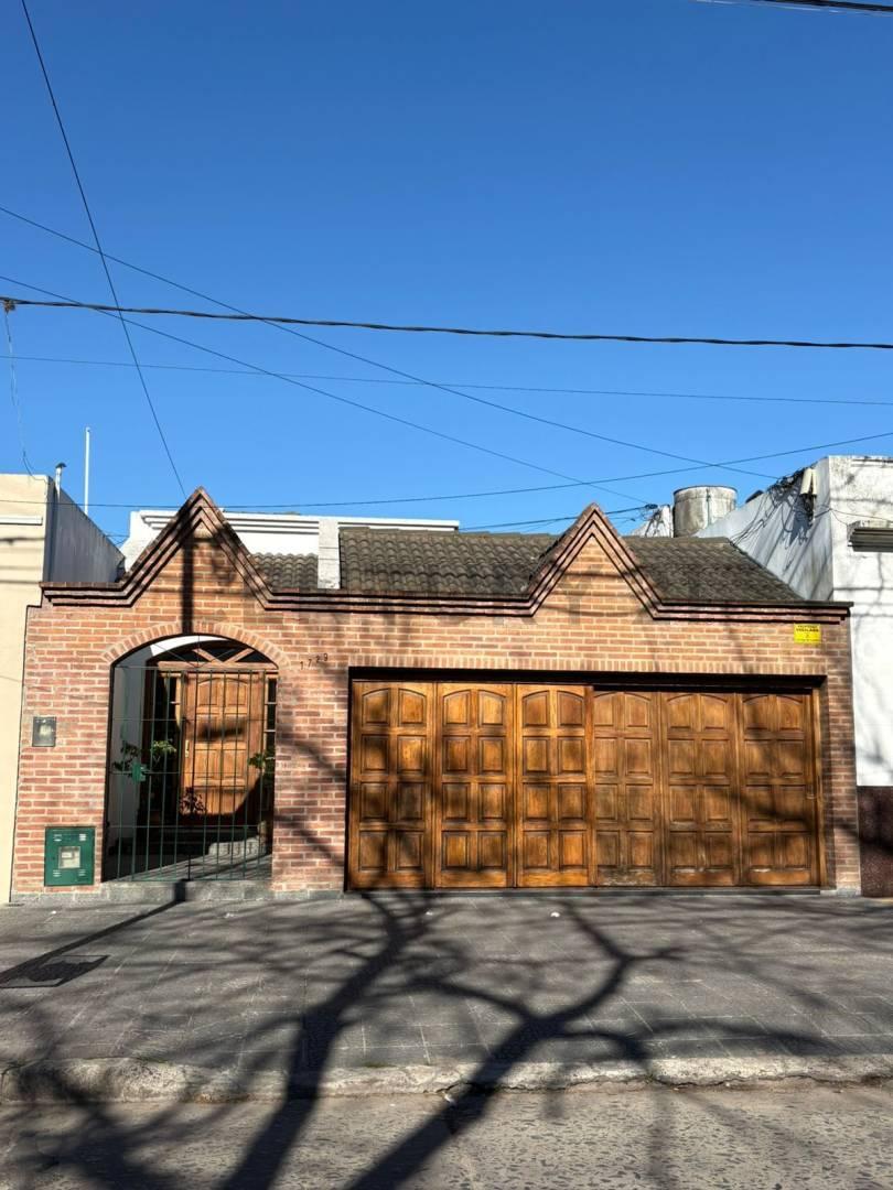 Casa de 3 dormitorios en La Plata — foto 1