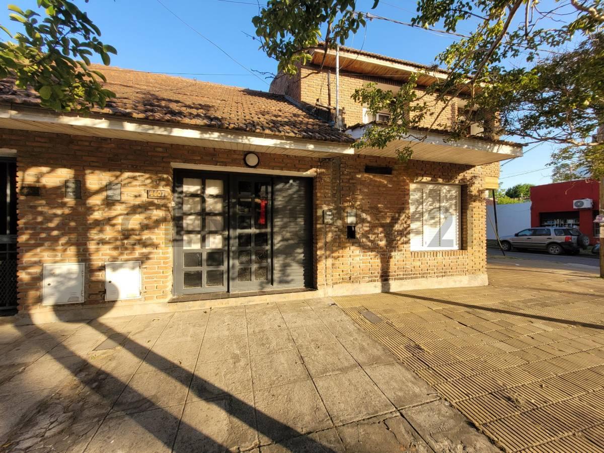 Ph tipo Loft de 1 Dormitorio con Patio en Venta en Berisso — foto 1