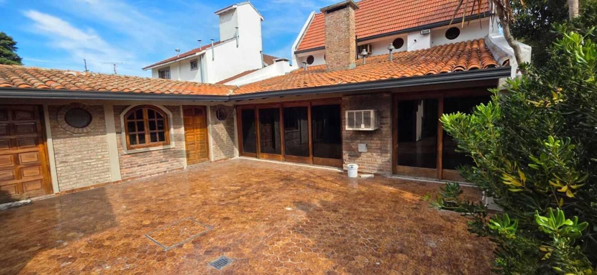 Casa en Venta en Ranelagh — foto 1