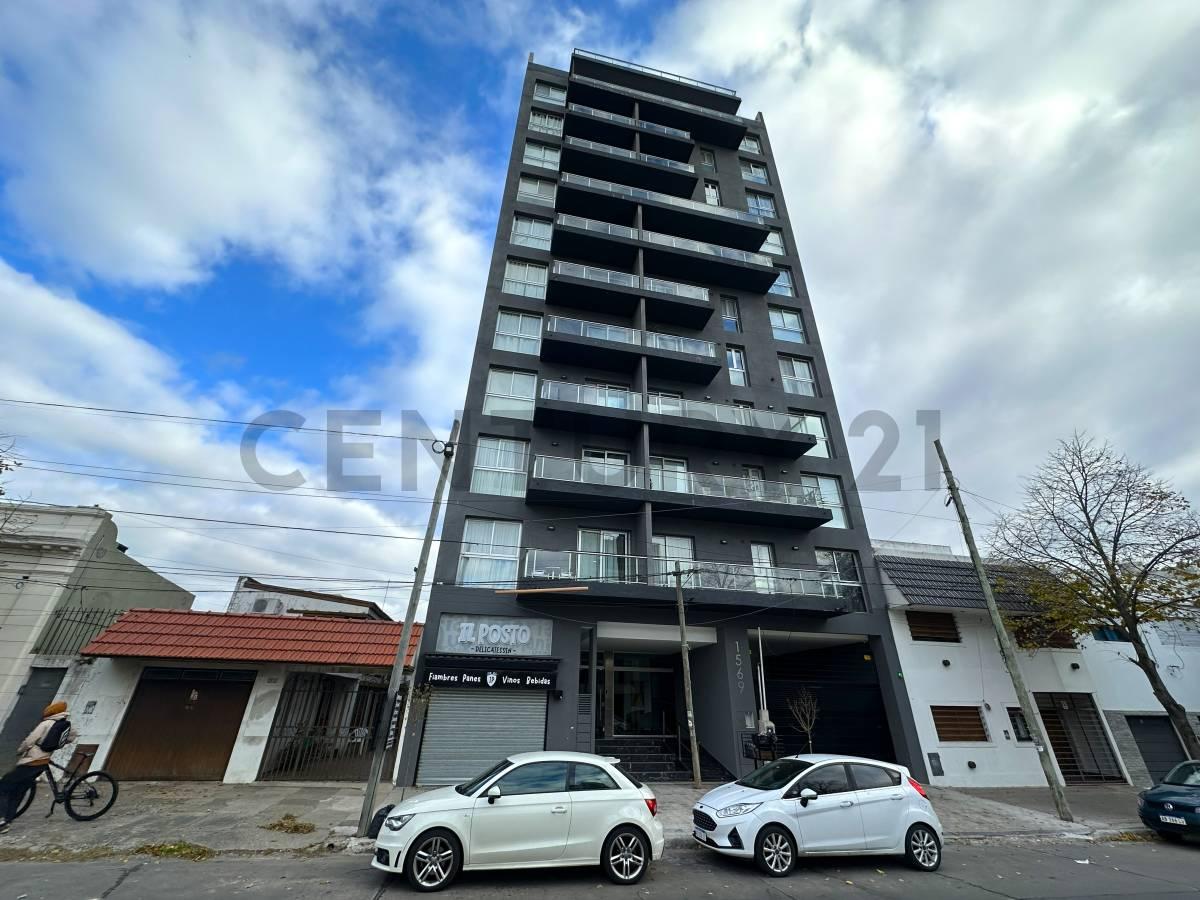 Departamento de 1 Dormitorio con Cochera en venta — foto 1