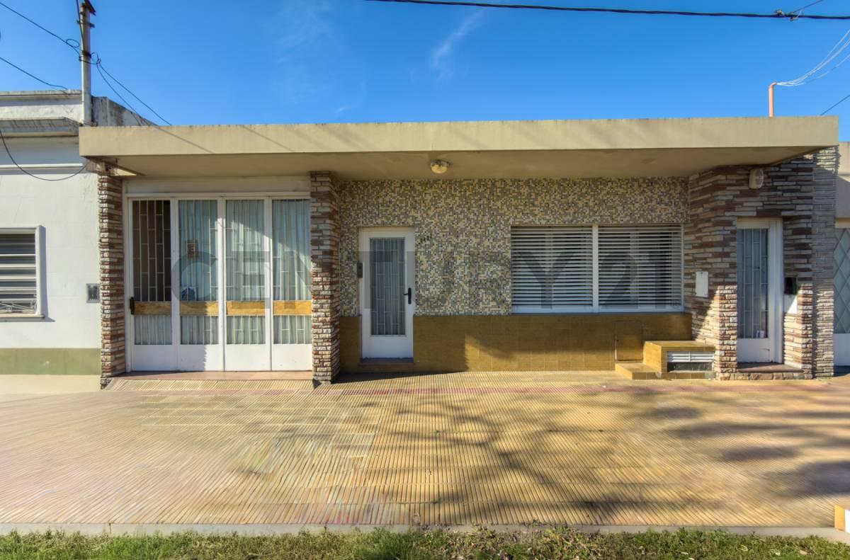 Casa de 3 dormitorios en Venta — foto 1