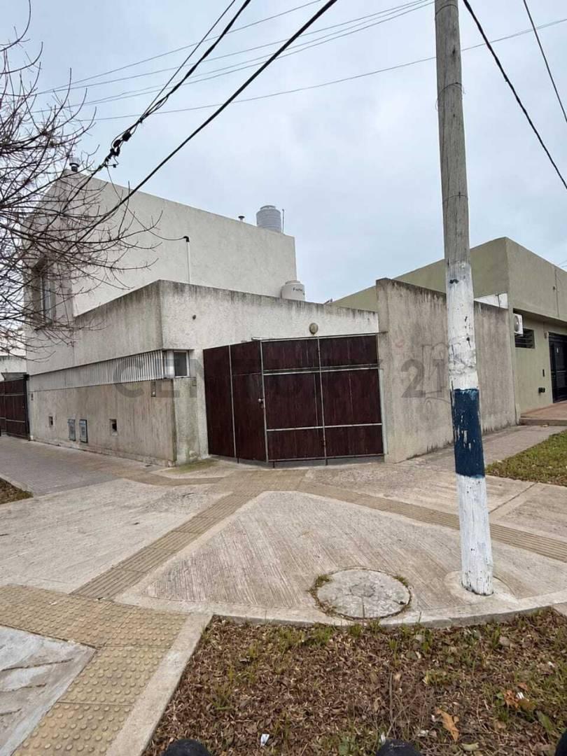 Ph de 1 Dormitorio con Garage en Venta — foto 1