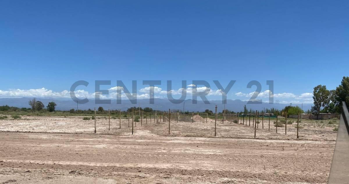 VENTA DE LOTE GUAYMALLEN — foto 1