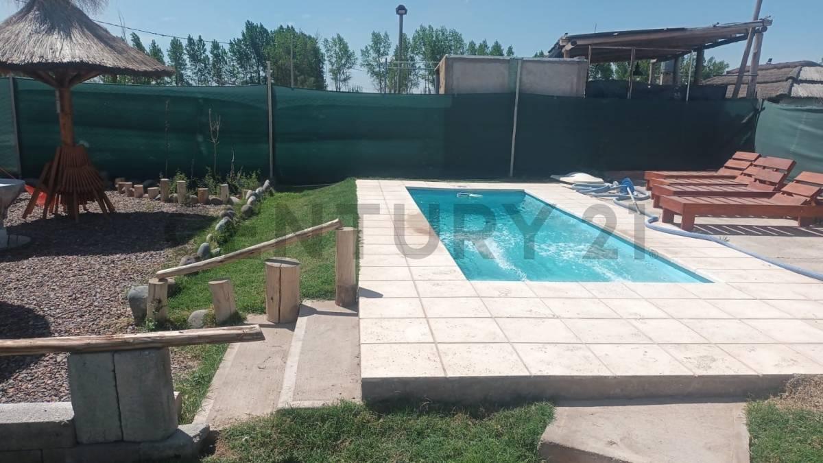 Venta de Quincho con pileta — foto 1