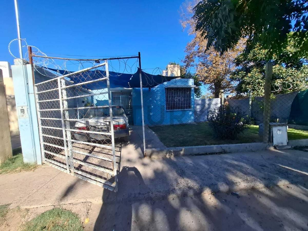 Casa en venta en Rivadavia — foto 1