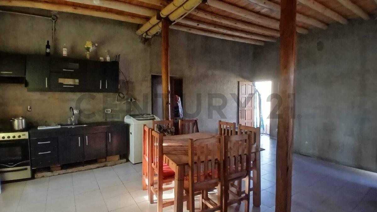 Century 21 Lucio Barroso vende Casa Colonia Segovia Guaymallen — foto 1
