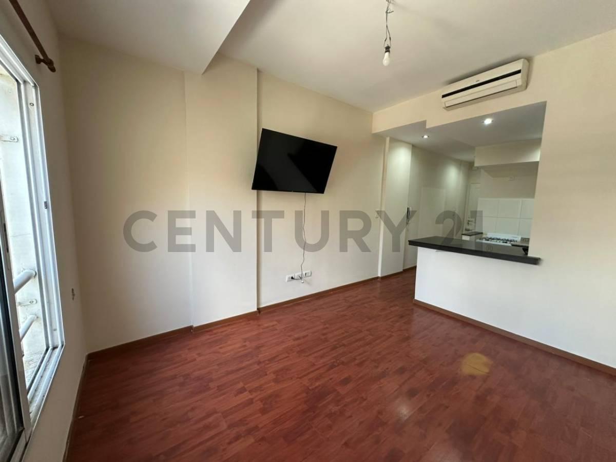 ALQUILER Imperdible Monoambiente con Cochera - Ubicación Premium en Lanús — foto 1