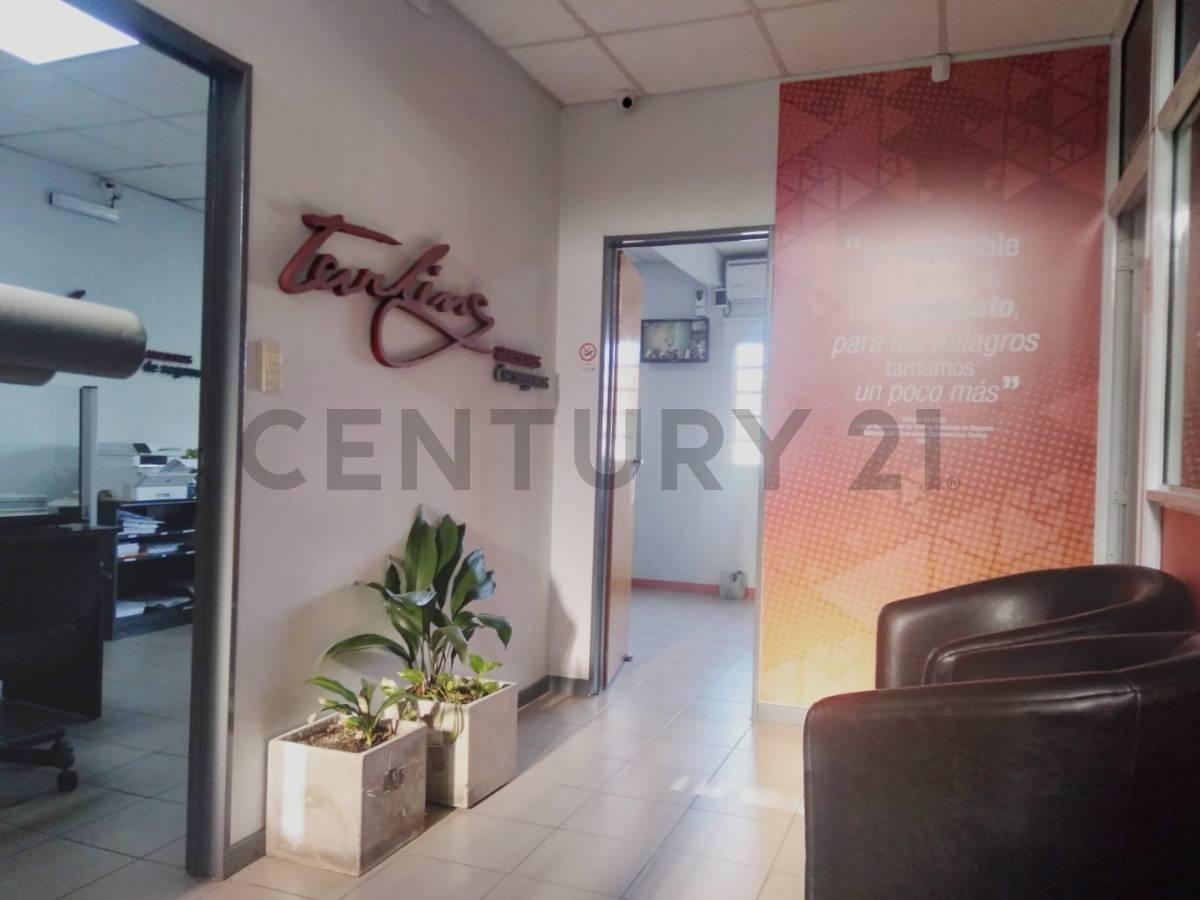 Av7 entre 521 y 522 n 1033 - Oficina en venta- Tolosa La Pla — foto 1