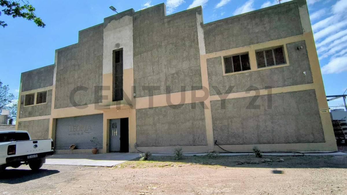 Venta de Bodega en Junín — foto 1