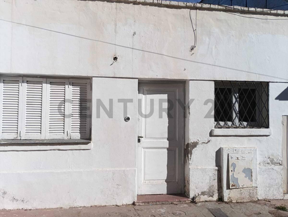 VENTA DE CASA INTERNA A RECICLAR EN GODOY CRUZ — foto 1