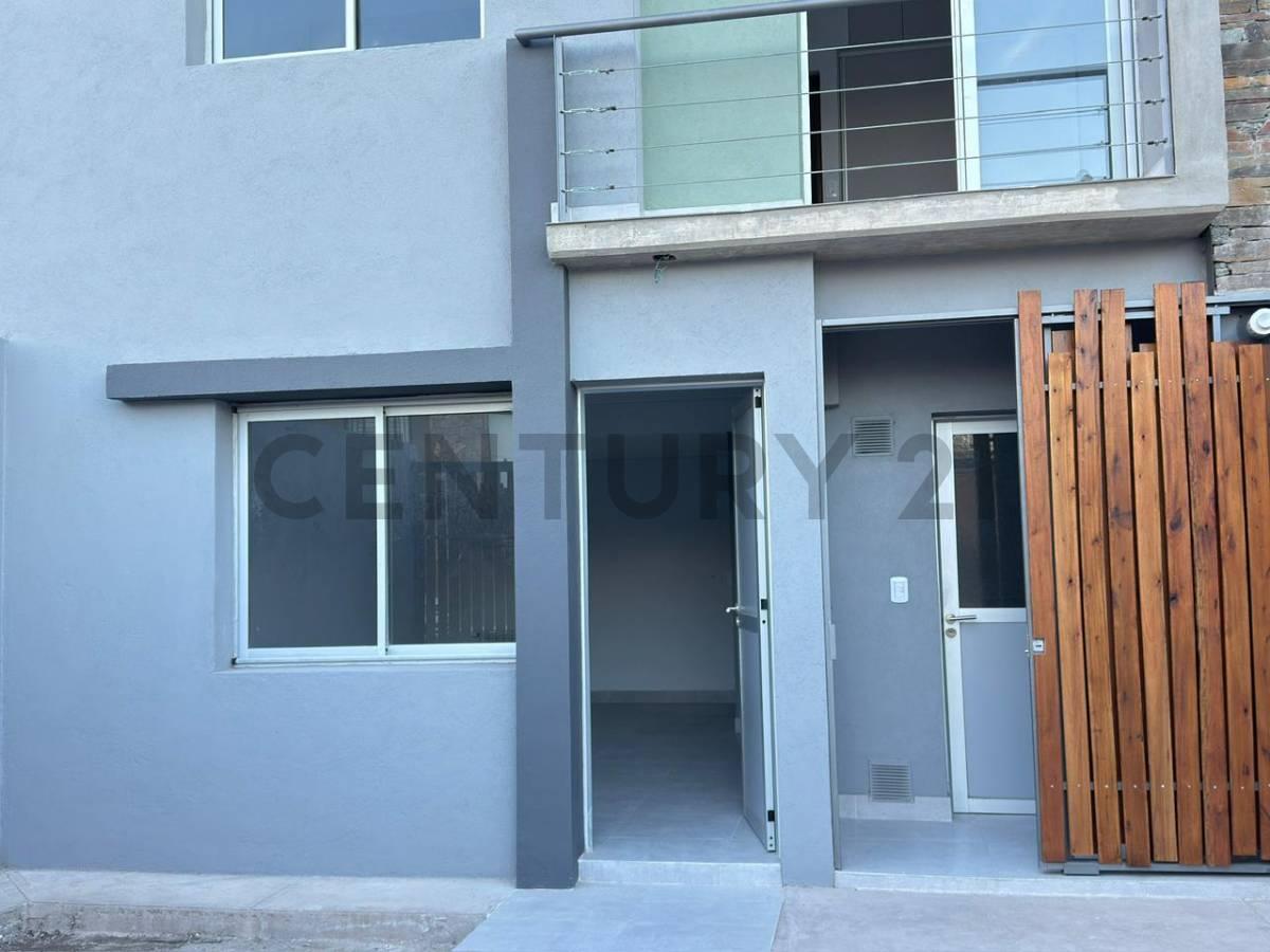 Venta de Duplex. Barrio Privado Las Tacas. Guaymallen. — foto 1