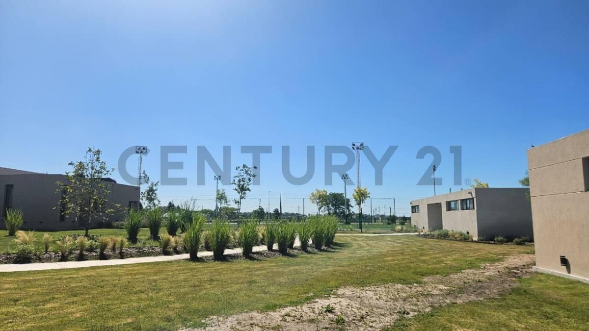 Lote en Barrio Las Victorias, listo para construir la casa de tus sueños — foto 1
