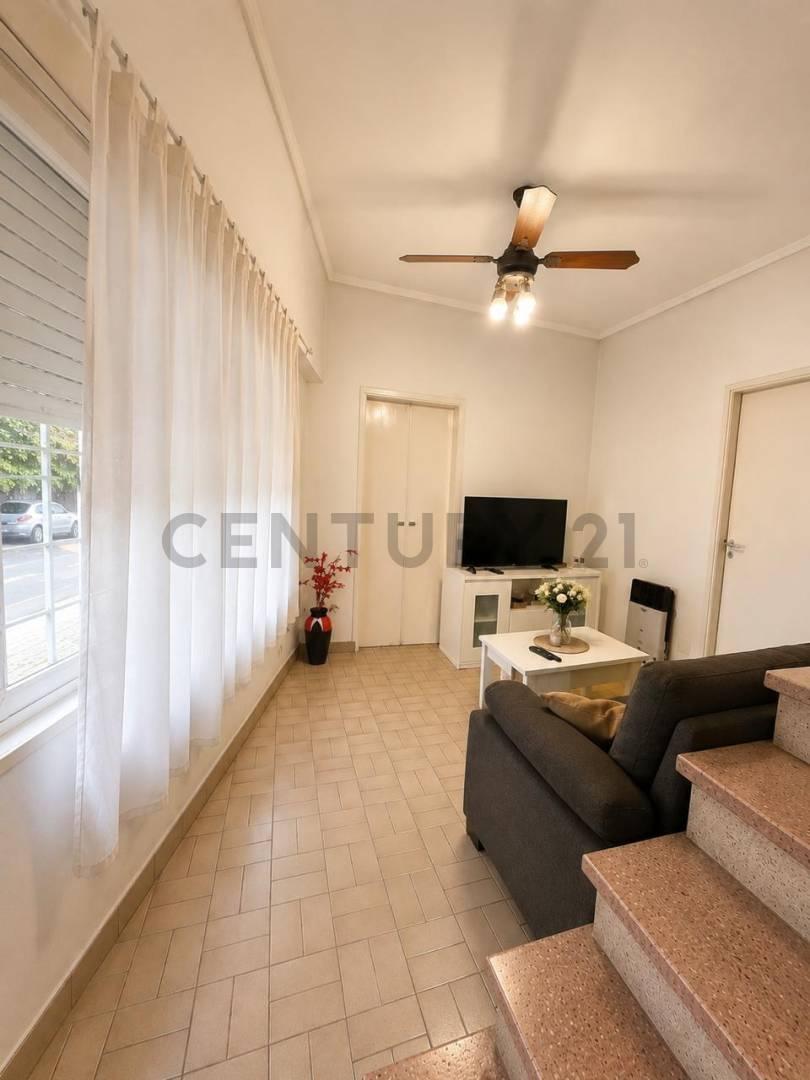VENTA-PERMUTA PH 4 AMBIENTES EN VELEZ SARSFIELD — foto 1