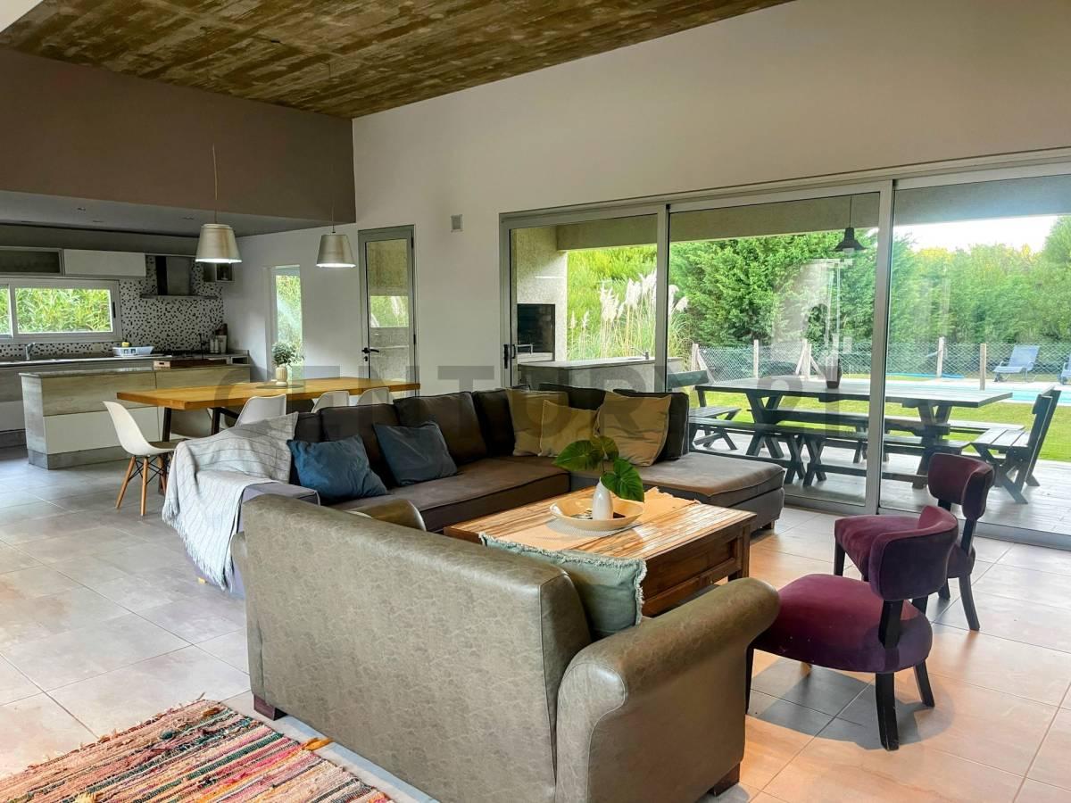 Casa 5 ambientes en Residencial I, Costa Esmeralda — foto 1