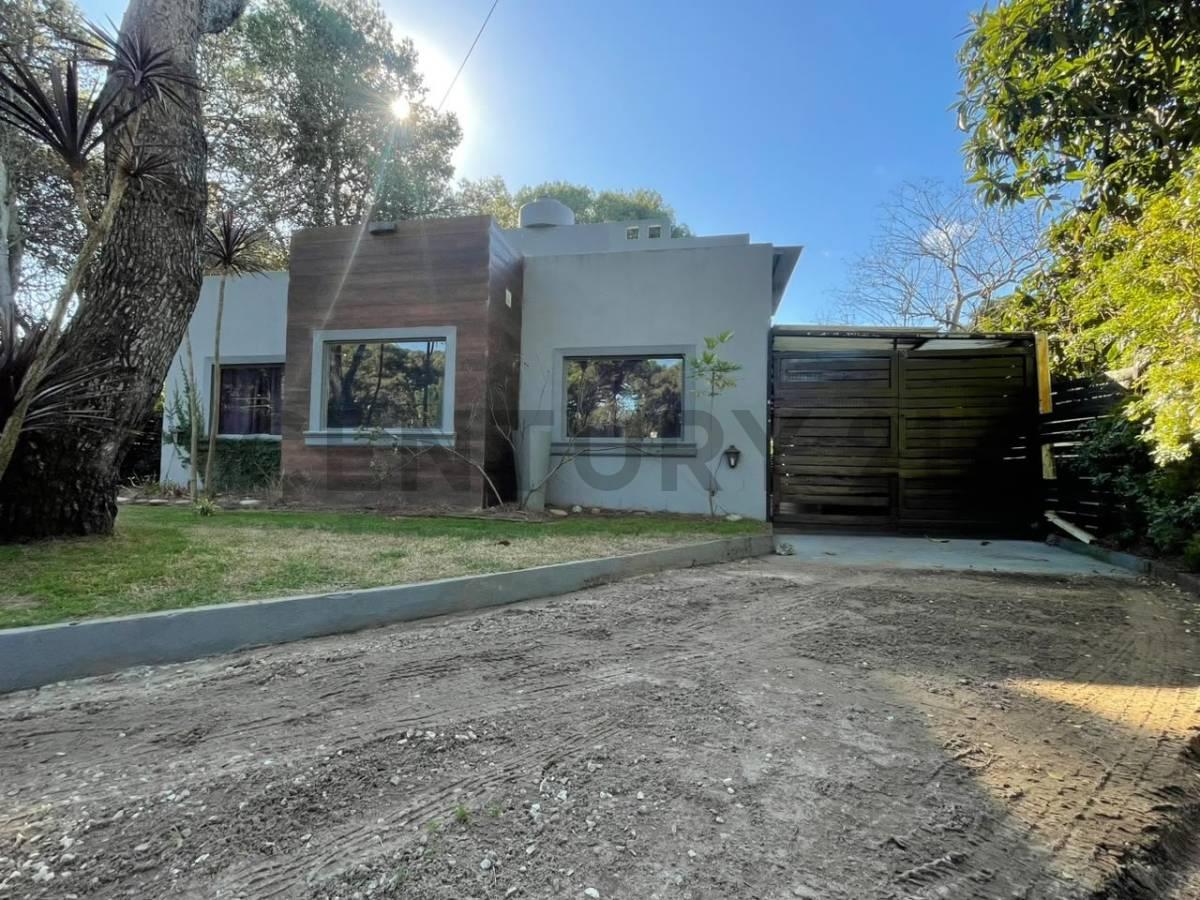 Casa 4 ambientes en Valeria del Mar — foto 1
