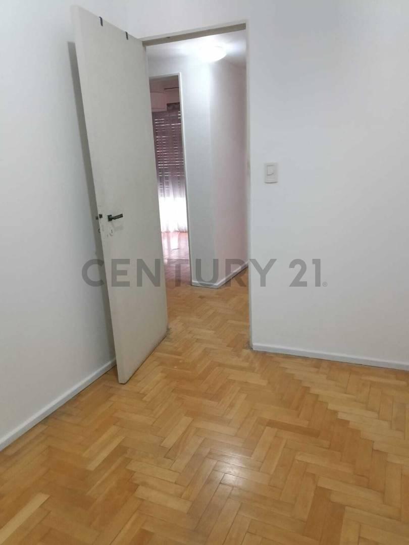 Alquiler departamento 4 ambientes — foto 1