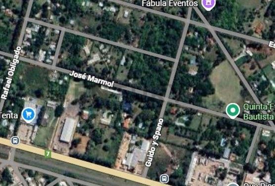 Terreno comercial — foto 1