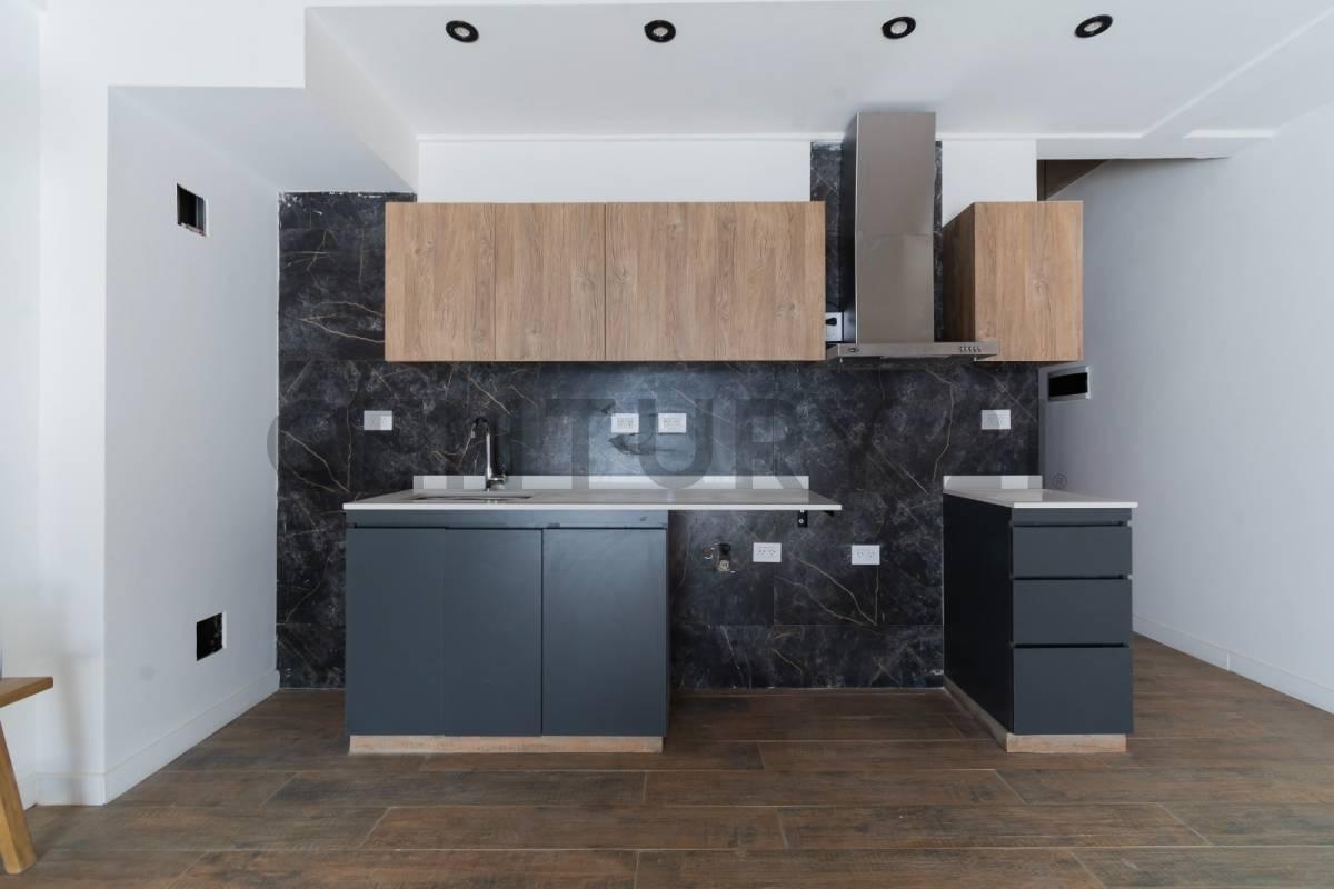 2 AMBIENTES AMPLIO CON PARRILLA HURLINGHAM — foto 1