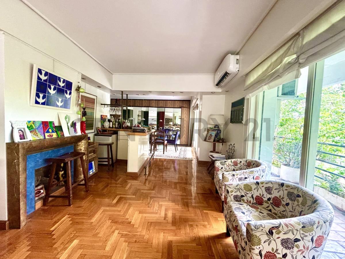 Venta de 4 Ambientes con dependencia en Palermo chico Cochera Balcon Categoria seguridad — foto 1