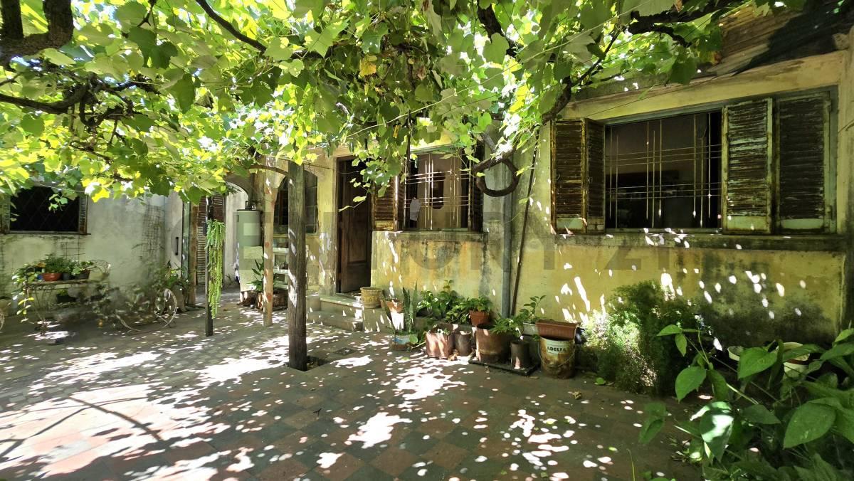Venta de casa Terreno en Tapiales muy buena ubicacion 381m2 — foto 1
