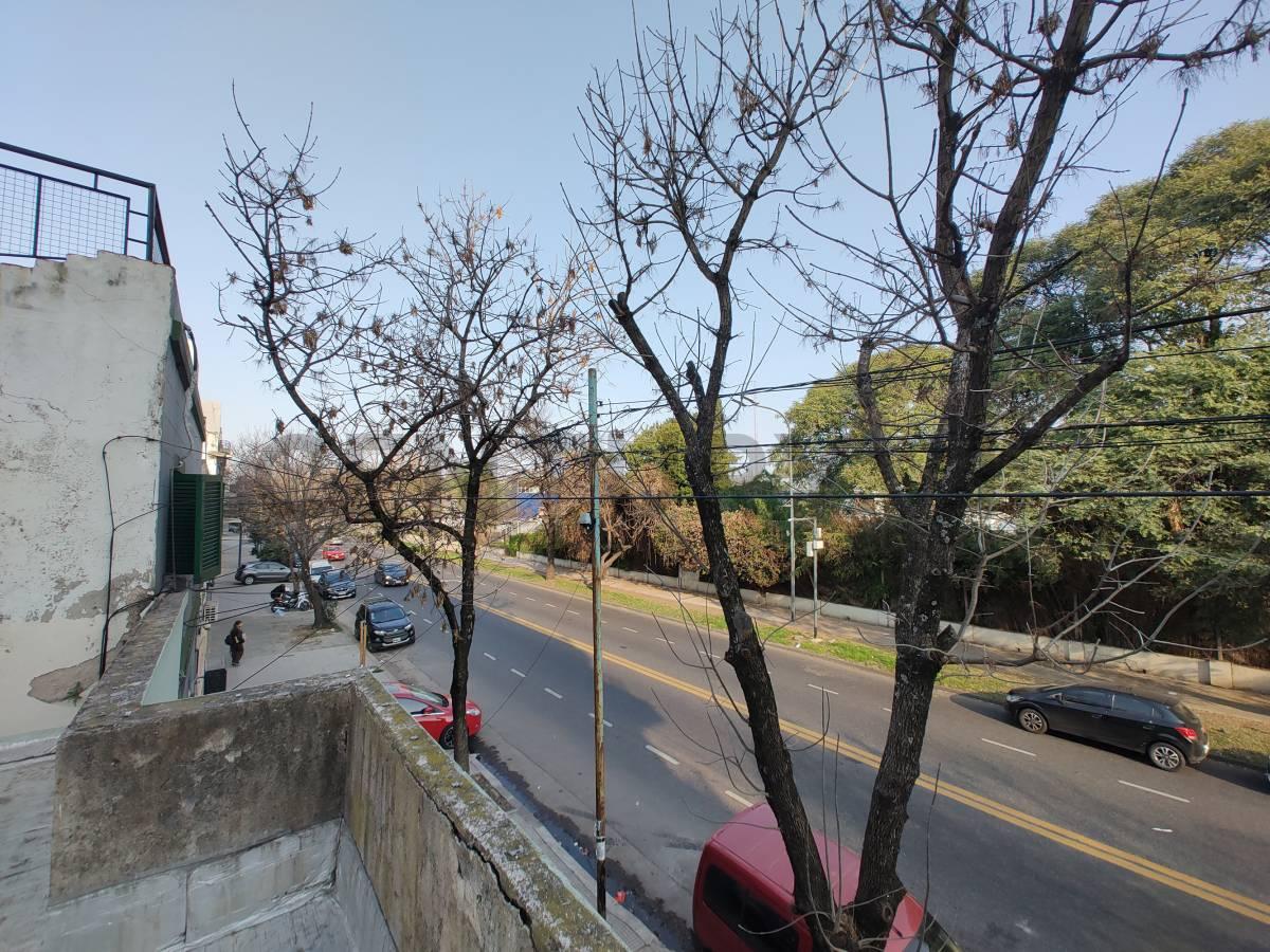 VENTA PH 4 AMBIENTES CON PATIO Y TERRAZA – PARQUE CHAS — foto 1