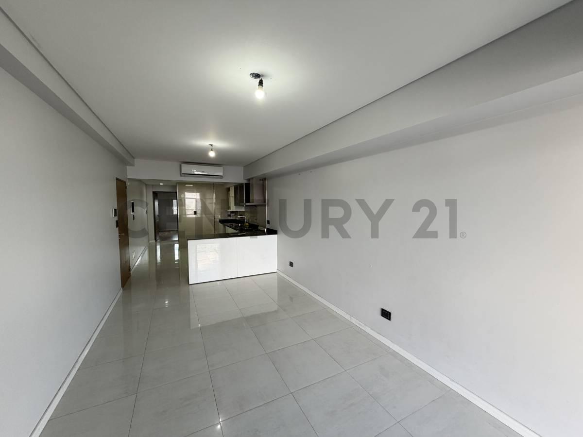 DEPARTAMENTO 2 AMBIENTES EN ALQUILER EN MONTE CASTRO EXCELENTE ESTADO — foto 1
