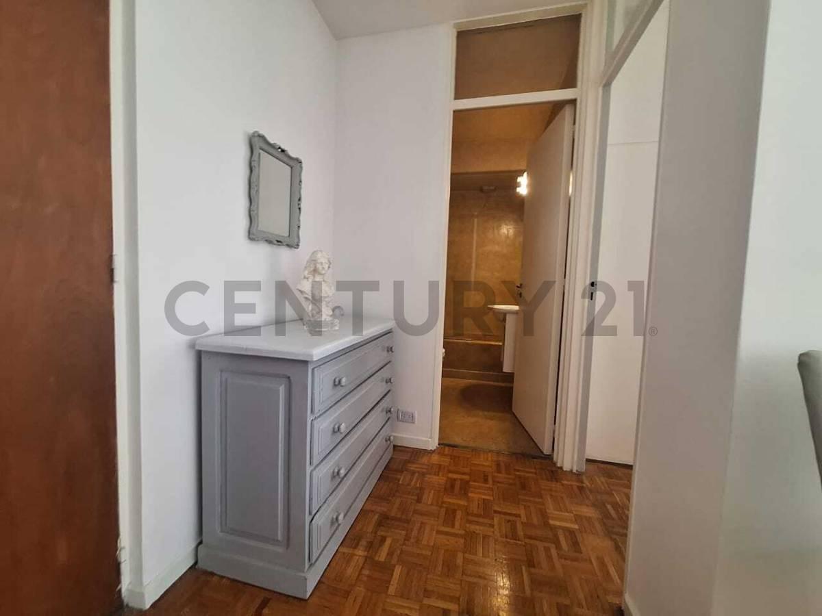 "¿Buscás un departamento amueblado en Retiro para estudiar y trabajar sin interrupciones?" — foto 1