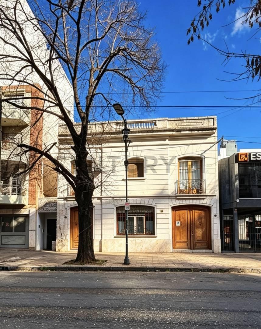 Casa en venta – Calle 14 entre 42 y 43 — foto 1