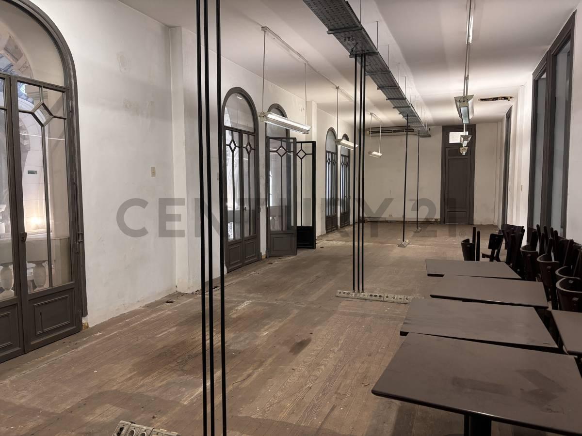 Alquiler Oficina 304 m² – Galería Güemes – Vista a San Martín y a la Galería, Edificio Histórico — foto 1