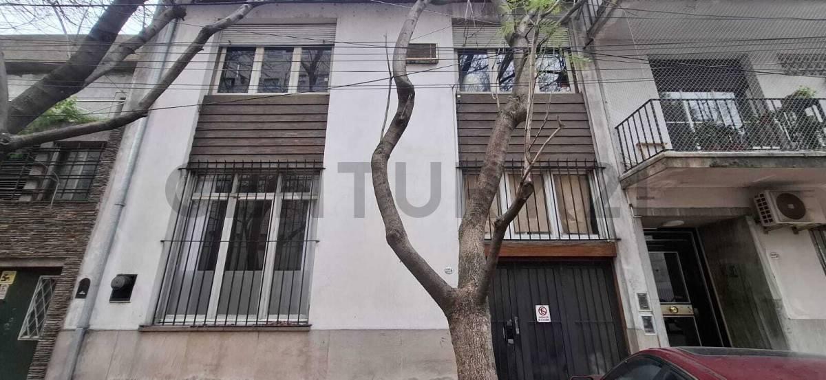 Venta Casa en 2 plantas - Olivos-Oportunidad para uso profesional y vivienda — foto 1