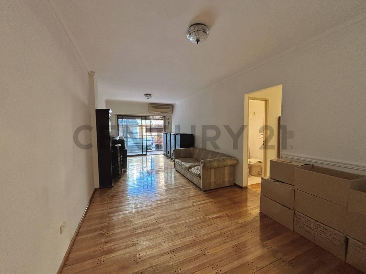 DEPARTAMENTO SEMIPISO 4 AMBIENTES + DEPENDENCIA + COCHERA en BELGRANO – CONESA al 2600 + FINANCICION — foto 1