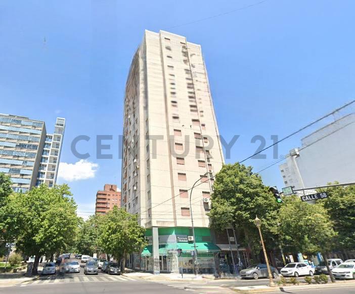 Departamento en Venta de 3 Dormitorios en Casco Urbano, La Plata. — foto 1