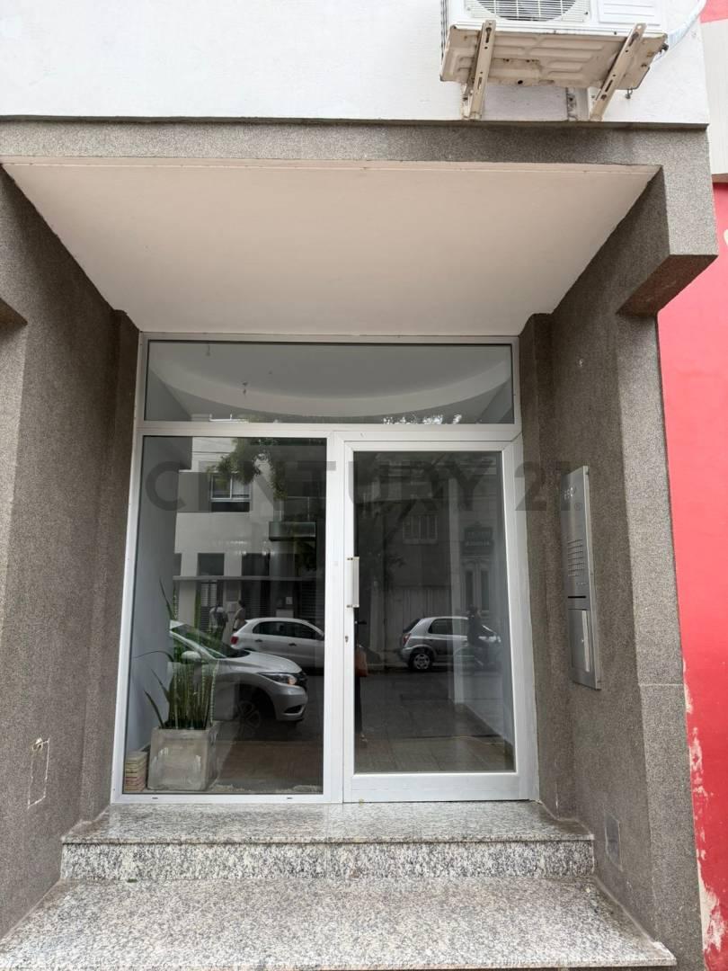 VENTA OFICINAL ZONA TRIBUNALES — foto 1